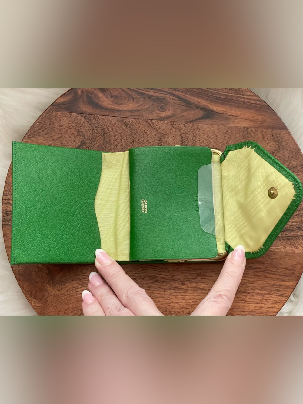 PRINCESS GARDNER Vintage Spring Green Leather Princess Tri-Partite French Purse - Picture 5 of 11